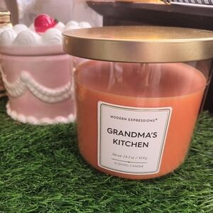 Grandma's Kitchen Scented Candle 14.5 oz